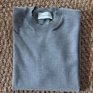 Gray short sleeve wool top from Chrisian Wijnants